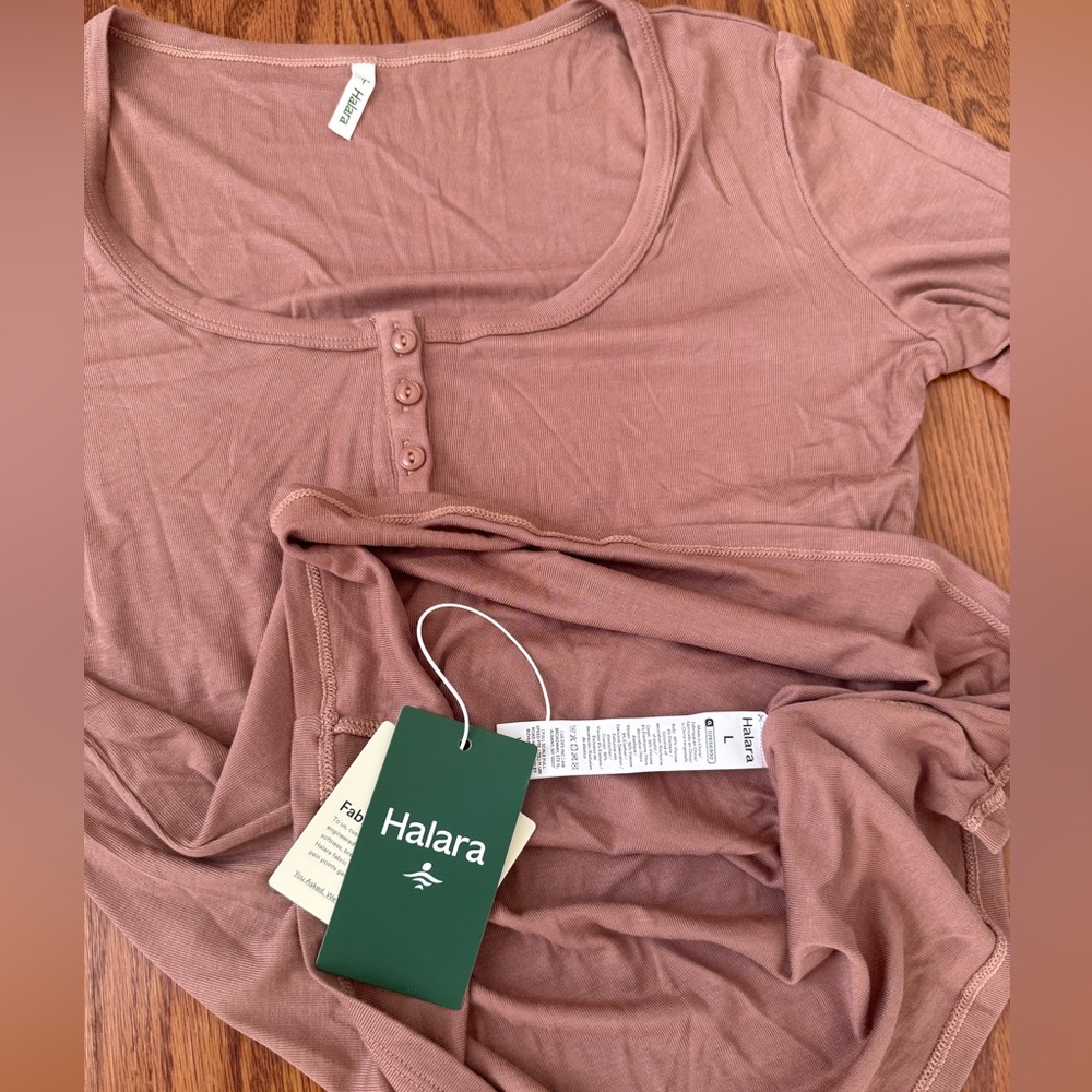 Halara Ribbed Henley Neck Long Sleeve Slim Casual Top in Beaver Fur NWT - Large - Picture 11 of 12